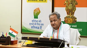 केंद्रीय गृह मंत्रालय के मौखिक आदेशों से हो रहा कन्फ्यूजन, लॉकडाउन से बाहर निकलना मुश्किल: अशोक गहलोत