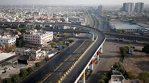 लॉकडाउन से अर्थव्यवस्था को रोजाना 4.64 अरब डॉलर का नुकसान, 21 दिन में जीडीपी को लगेगा 98 अरब डॉलर का झटका