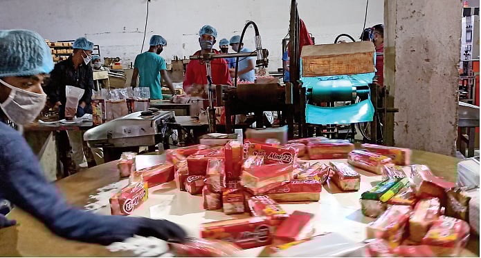  कागजी घोड़े दौड़ाने से तो काम होने से रहा, बिना राहत बिना पैकेज उद्योग कैसे खड़े होंगे, यही सबसे बड़ा सवाल  