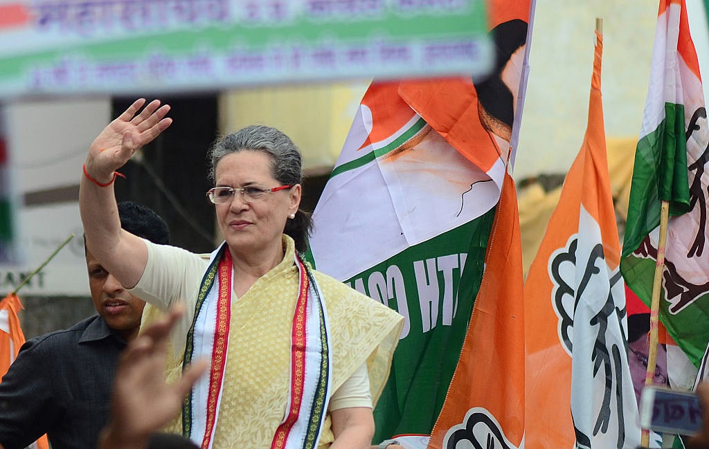 सोनिया गांधी के जीवन से जुड़े ये वीडियो देखे होते, तो आपा नहीं खोते अर्णब गोस्वामी