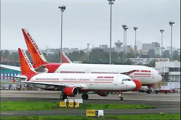क्या दूसरे चरण के बाद नहीं बढ़ेगा लॉकडाउन! एयर इंडिया ने 3 मई के बाद की बुकिंग शुरू की