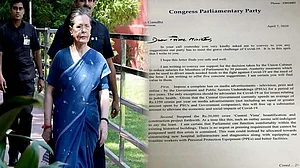 सोनिया ने PM को पत्र लिखकर दिए ये 5 अहम सुझाव, कोरोना के खिलाफ जंग में सरकार के साथ खड़े होने का भी दिलाया भरोसा