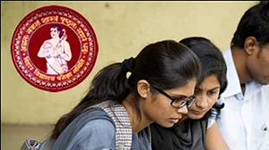 बिहार बोर्ड के मैट्रिक परीक्षा का रिजल्ट जारी, 80.59 फीसदी छात्र हुए पास, जानें कौन बना बिहार टॉपर