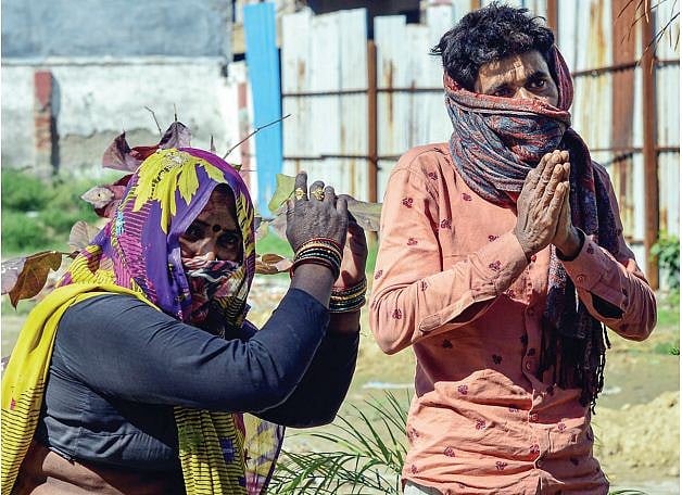 कोरोना का टीका तो जल्द आ जाएगा, पर सामाजिक बीमारियों की वैक्सीन कब बनेगी?