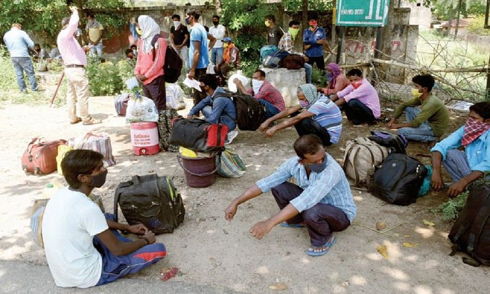 खरी-खरीः दलित और पिछड़ा होने की वजह से मजदूरों की मौत भी बेमानी, मुसलमानों की तरह आज देश में ‘दूसरा’ बन गए