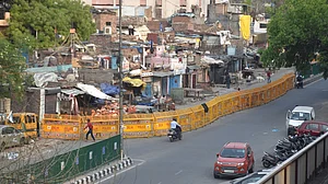 उत्तर प्रदेश के इन तीन और जिलों में कर्फ्यू में ढील, अब सिर्फ 11 शहरों में पाबंदी