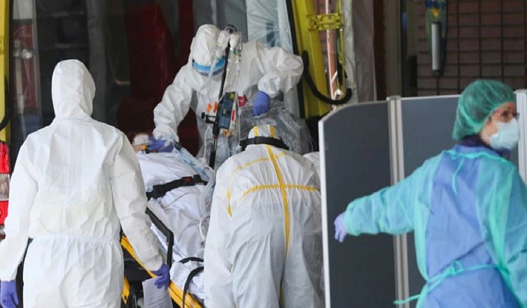 कोरोना: दुनिया भर में अब तक 3 लाख 42 हजार से ज्यादा मौतें, कुल संक्रमित 53 लाख के पार, जानें टॉप 10 देशों के हालात