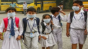 कोरोना संकट के बीच हरियाणा सरकार का बड़ा फैसला, राज्य में जुलाई में खुलेंगे स्कूल और कॉलेज