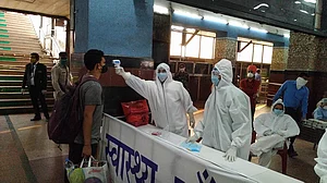 अब उत्तर प्रदेश के ग्रामीण इलाकों में पहुंचा कोरोना, अभी सबसे ज्यादा सतर्क रहने की जरूरत