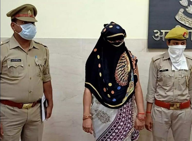 यूपी के फर्जी टीचर केस में बड़ा खुलासा, 3 लाख रुपये में अनामिका शुक्ला के नाम पर मिलती थी नौकरी