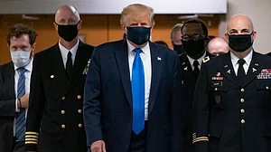 ट्रंप के राष्ट्रीय सुरक्षा मामले के सहयोगी कोरोना संक्रमित, व्हाइट हाउस में महामारी की हालत गंभीर