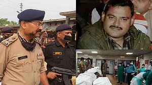 कानपुर एनकाउंटर: एक और खुलासा! पुलिस रेड से पहले काट दी गई थी विकास दुबे के गांव की बिजली