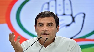बड़ी खबर LIVE: H-1B वीजा पर राहुल गांधी बोले- इसके रद्द होने से भारतीय और अमेरिकी कंपनियां होंगी प्रभावित