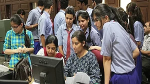 CBSE ने जारी किया 12वीं का रिजल्ट, यहां और ऐसे करें चेक