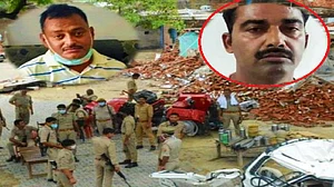 विकास दुबे का वो ‘खूंखार’ गुर्गा पकड़ा गया, जिसने 8 पुलसवालों की हत्या के बाद उनके शवों को की थी जलाने की कोशिश