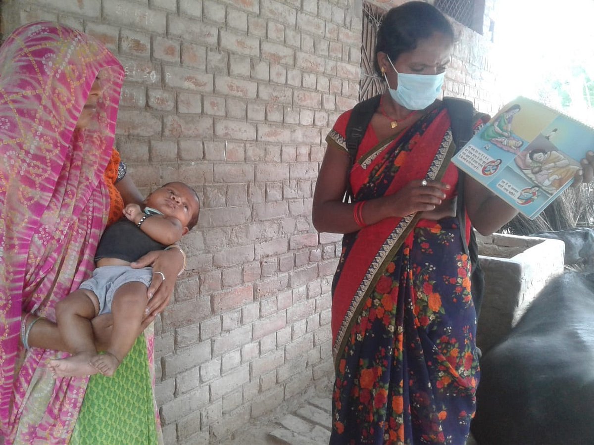 द्वाबा विकास एवं उत्थान समिति ने आयोजित किया स्तनपान सप्ताह, गांव-गांव जाकर बताया मां के दूध का महत्व