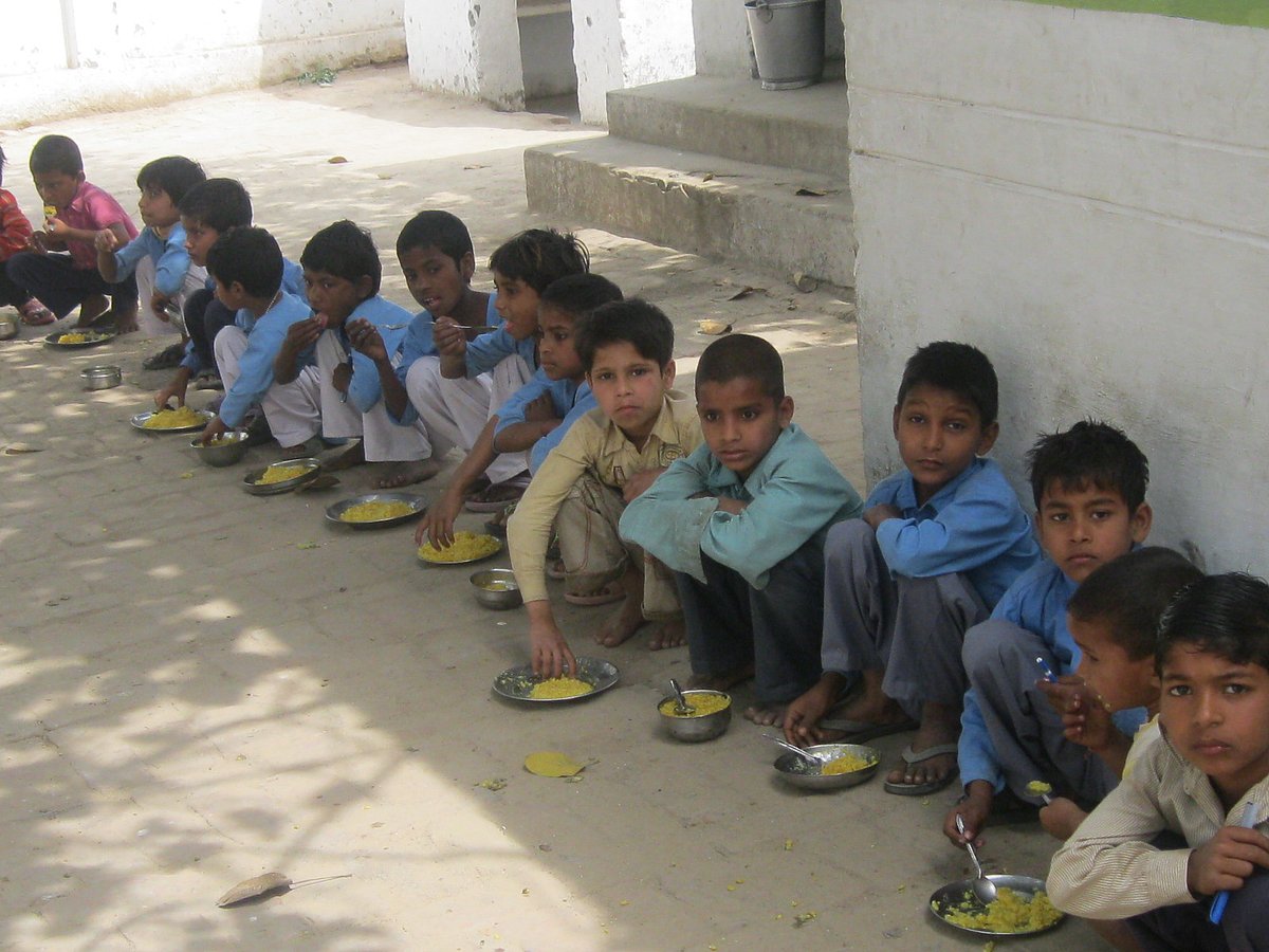 'कमजोर वर्ग के बच्चों पर पड़ा कोरोना का सबसे ज्यादा प्रभाव, महामारी के दौरान हालात हुए बद से बदतर'