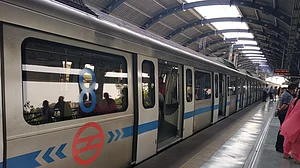 अनलॉक-4 की गाइडलाइंस जारी, 7 सितंबर से मेट्रो चलाने की अनुमति, जानिए किन्हें मिली हरी झंडी, किनके लिए अभी इंतजार