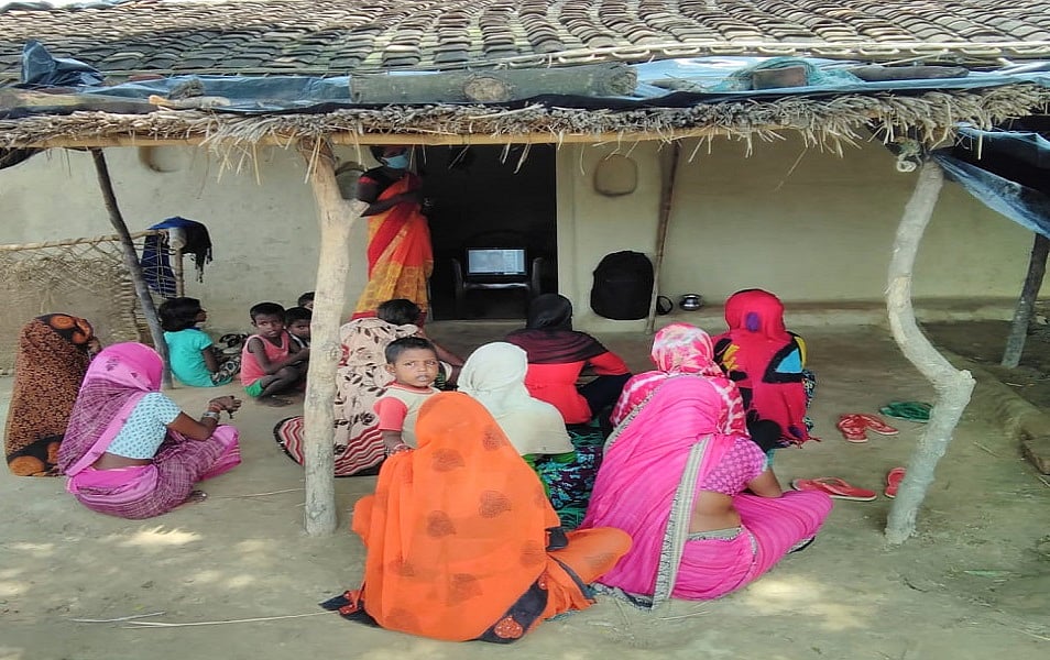 द्वाबा विकास एवं उत्थान समिति ने आयोजित किया स्तनपान सप्ताह, गांव-गांव जाकर बताया मां के दूध का महत्व