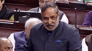 राज्यसभा में उठा बेरोजगारी का मुद्दा, नौकरी गंवाने वाले लोगों को प्रति माह 15,000 रुपये देने की मांग