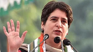प्रियंका गांधी ने वीडियो कॉन्फ्रेंसिंग के जरिए शिक्षक भर्ती के अभ्यर्थियों का सुना दर्द, मदद का दिलाया भरोसा