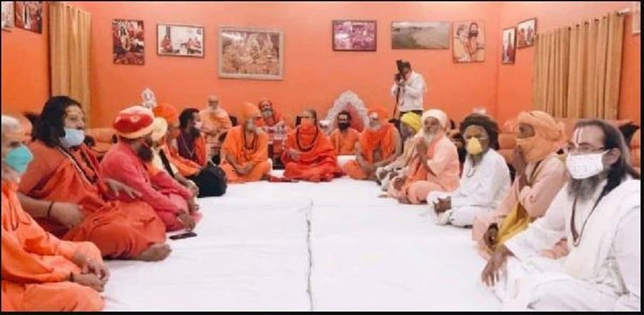 अयोध्या के बाद काशी-मथुरा को मुक्त कराने का अखाड़ा परिषद का ऐलान, आरएसएस-वीएचपी से मांगा समर्थन