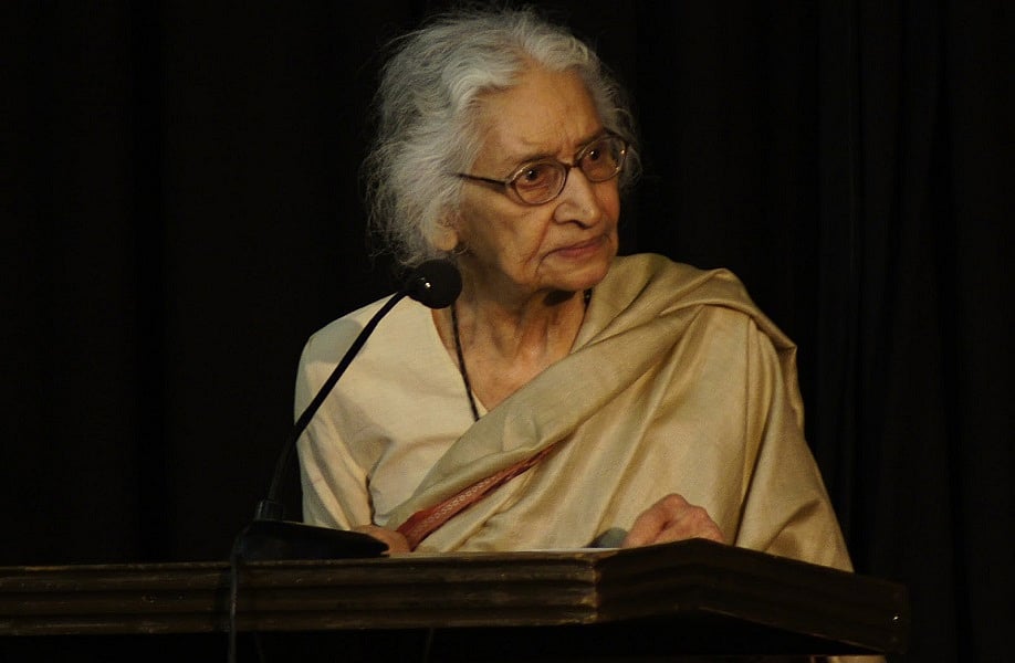 कपिला जी एक साथ दो राहों पर चलती थीं- आगामी प्रोजेक्ट की कल्पना करतीं और उसे हकीकत में ढालने की योजना बनातीं