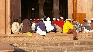 राम पुनियानी का लेखः इस्लामोफोबिया के पीछे अमेरिका की साम्राज्यवादी नीति, पूरी दुनिया में दी नफरत को  हवा