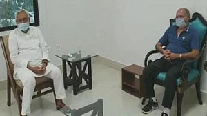 बिहारः सुशांत के पिता ने नीतीश से की मुलाकात, बेटे को न्याय दिलाने का किया अनुरोध