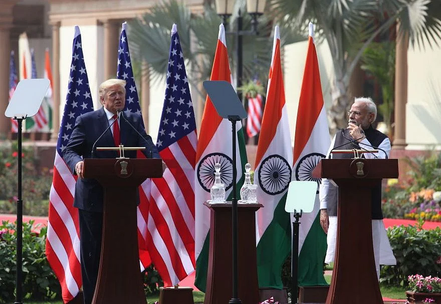 अमेरिका का पिछलग्गू बन रहा भारत, नए समझौतों के बाद बात-बात में अमेरिका का मुंह ताकना पड़ेगा