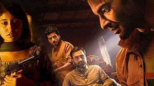 Mirzapur 2 Trailer: फिर बवाल काटने आ गए कालीन भैया, कौन बनेगा मिर्जापुर का किंग? देखें धमाकेदार वीडियो