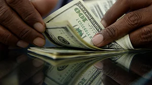 रूस-यूक्रेन युद्ध के बाद रूसी अरबपतियों की संपत्ती में भारी कमी, एलन मस्क के पास हैं सबसे ज्यादा पैसे