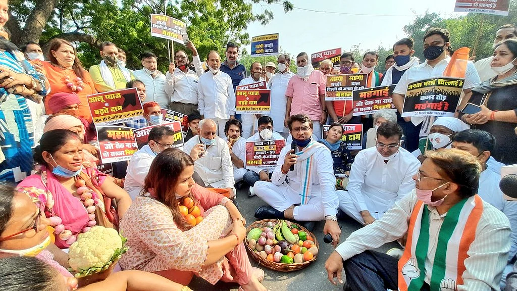 फोटो : @INCDelhi