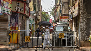नवंबर में भी जारी रहेंगी अनलॉक-5 की गाइडलाइन, कंटेंटमेंट ज़ोन में लागू होगा सख्त लॉकडाउन