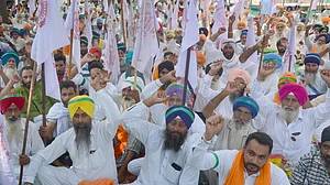 पंजाब के किसान आज मनाएंगे ‘काली दिवाली’, केंद्र के कृषि कानूनों के विरोध में फैसला