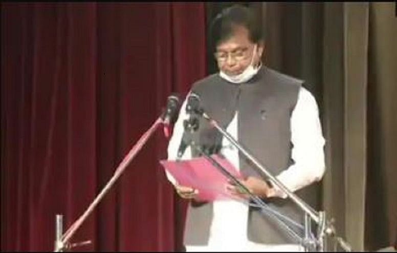 नीतीश के इस मंत्री पर बहाली में धांधली का लग चुका है आरोप, पीएम मोदी भी साध चुके हैं निशाना