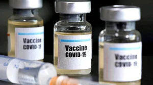 कोरोना वैक्सीन को लेकर प्लान तैयार, सबसे पहले इन लोगों को लगेगा टीका, जानें आप तक पहुंचने में लगेगा कितना समय