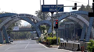 नोएडा जाने वाले सावधान, कल से नोएडा के सभी बॉर्डर पर होगी रैंडम सैम्पलिंग, डिलिवरी ब्वॉय आदि पर विशेष नजर