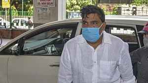 दिल्ली हिंसा: ताहिर हुसैन को बड़ी राहत, पार्षद पद से हटाने के आदेश पर हाईकोर्ट की रोक