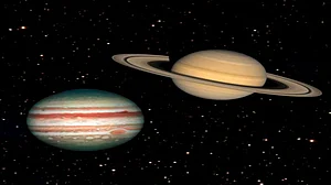 आज रात घटेगी ऐतिहासिक घटना! 800 साल बाद अंतरिक्ष में दिखेगा दुर्लभ नजारा, बृहस्पति-शनि ग्रह एक साथ आएंगे नजर