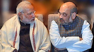सत्ता में आने के बाद सारे वादे भूले PM! मोदी सरकार ने कैसे देश की अर्थव्यवस्था को किया बर्बाद, कांग्रेस ने बताया