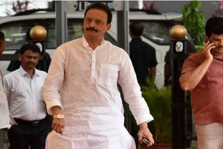 भाई जगताप को मुंबई कांग्रेस की कमान, बीएमसी चुनाव से पहले पार्टी ने कसी कमर, पूरी टीम का ऐलान