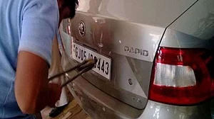 हैक हो गई हाई सिक्योरिटी नंबर प्लेट बुकिंग वेबसाइट, 5 घंटे बाद कंपनी का दावा- लोगों का डाटा सुरक्षित