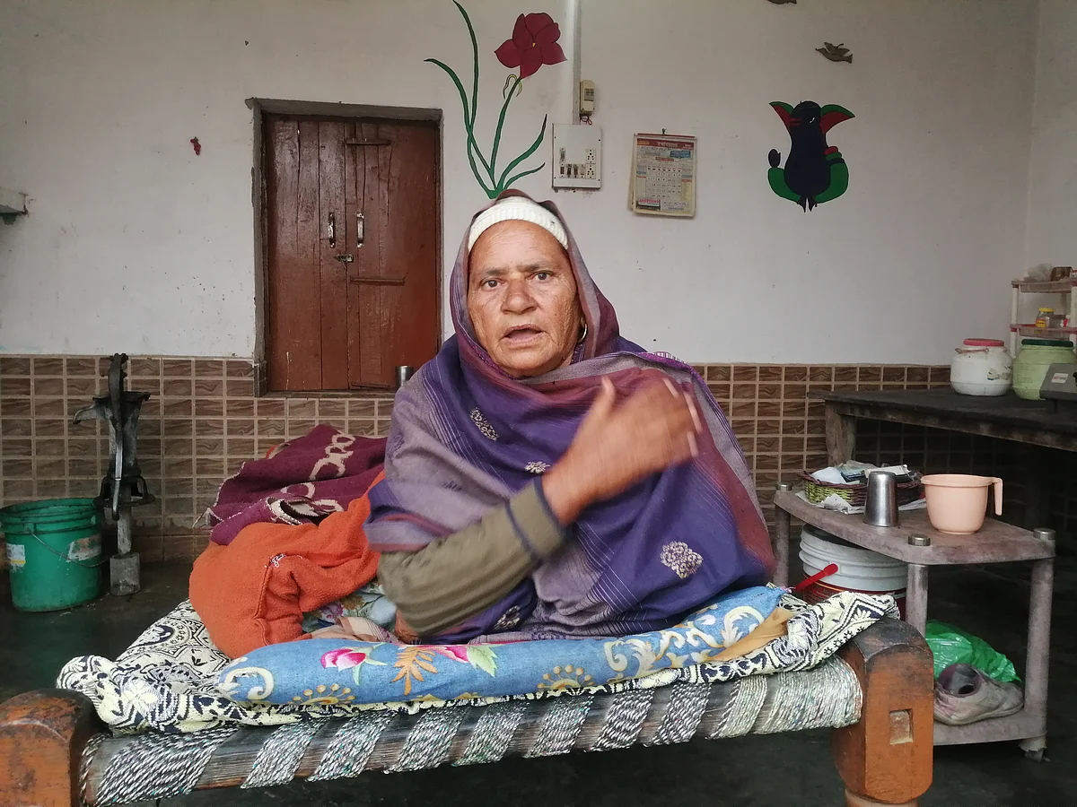 किसानों की 'इम्यूनिटी' बनाए रखने के लिए गुरुद्वारों में बन रहे हैं खास लड्डू, महिलाएं भी मोर्चा संभालने को तैयार