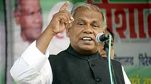 बिहार में शराबबंदी के हाल पर अब मांझी ने जताई चिंता, नीतीश से की जेल में बंद गरीबों को जमानत दिलाने की मांग