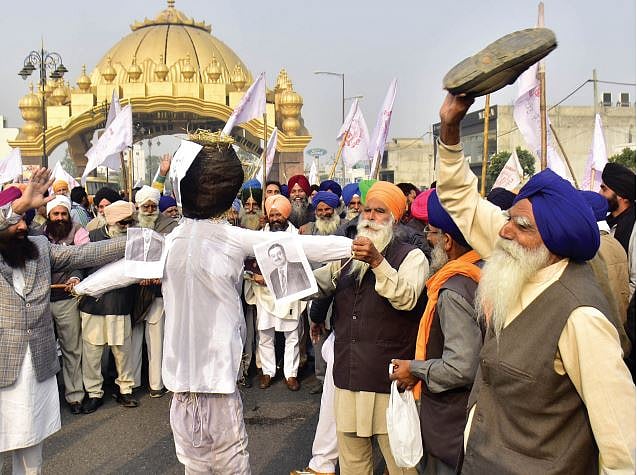 किसान आंदोलनः यारी-दोस्ती वाले पूंजीवाद के खिलाफ सीधी लड़ाई, दो सबसे धनी उद्योगपतियों के लिए गंभीर चुनौती 