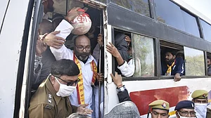 कांग्रेस की ‘गाय बचाओ’ यात्रा से डरी योगी सरकार? हिरासत में लिए गए पार्टी अध्यक्ष अजय कुमार लल्लू समेत कई कार्यकर्ता