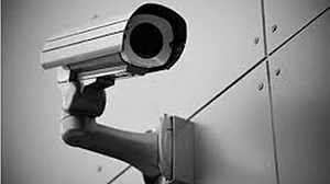 हिरासत में न हो कैदी पर टॉर्चर, सुप्रीम कोर्ट ने कहा- CBI, NIA, ED के दफ्तरों में लगाएं नाइट विजन वाले सीसीटीवी कैमरे