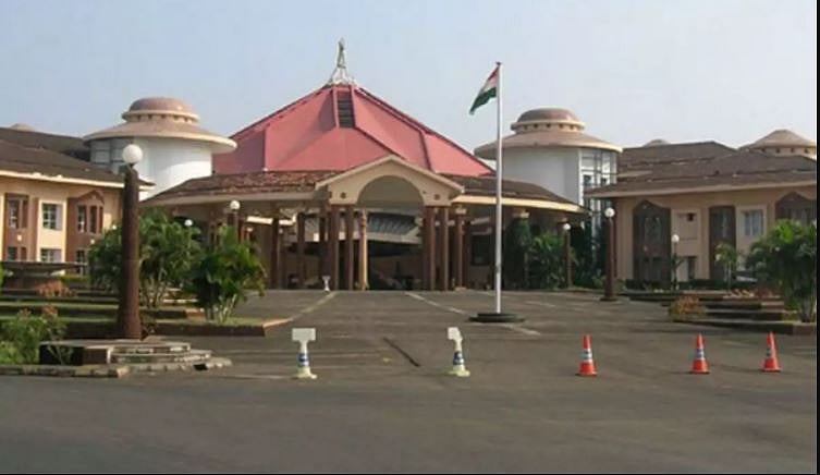 गोवाः दलबदलू विधायकों को अयोग्य ठहराने की अर्जी पर सुनवाई जारी, सुप्रीम कोर्ट के आदेश पर आज ही फैसला लेना है