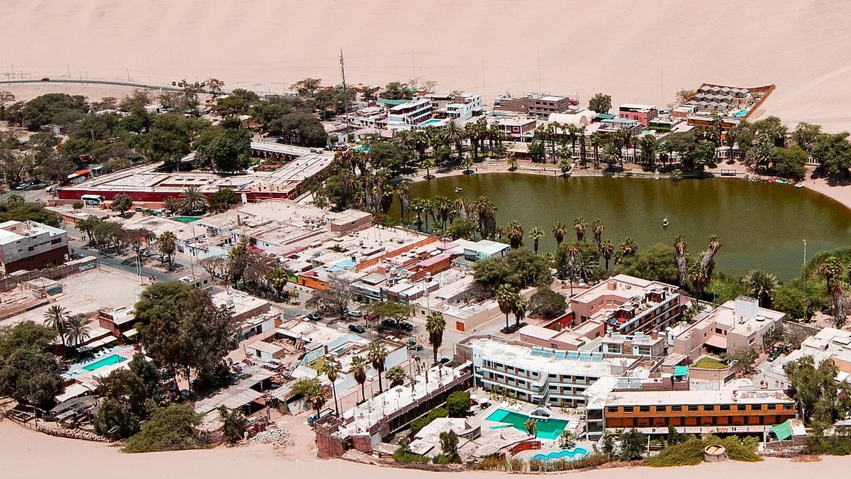 वीडियो: रेगिस्तान के बीचों-बीच बसा है दुनिया का सबसे सुंदर गांव, यहां के पानी और मिट्टी में छिपा है जादू!